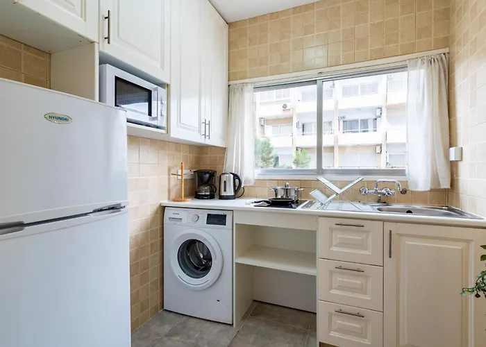 Amaracus 1-Bedroom In Larnaca
